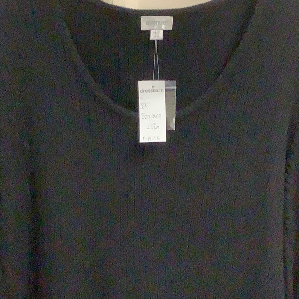 Donate Do ateAvenue Black Sz26-28 long sweater - Picture 8 of 8